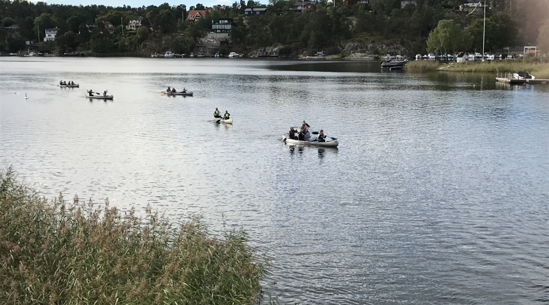 Kajaktur på skoltid – ”det skötte eleverna fint”